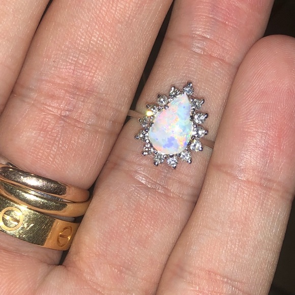 Solid 14k White Gold Natural Opal Birthstone Ring! - Picture 1 of 8